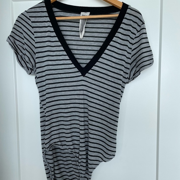 Free People T-shirt Bodysuit - Picture 1 of 5